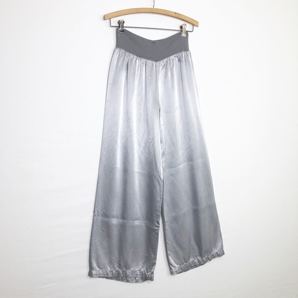 PJ Harlow Lola Gray satin lounge pants - Picture 8 of 8